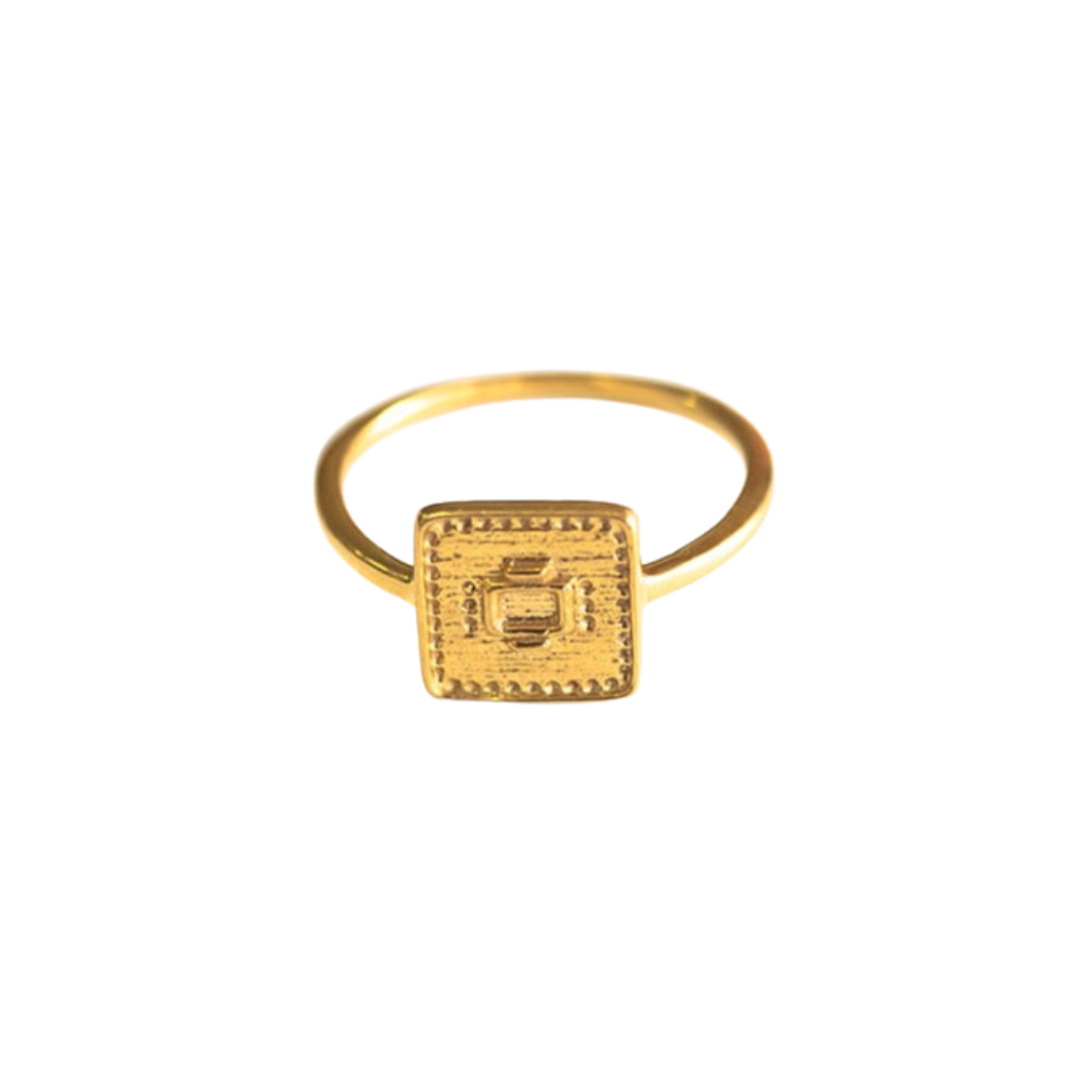 Suzy Ring